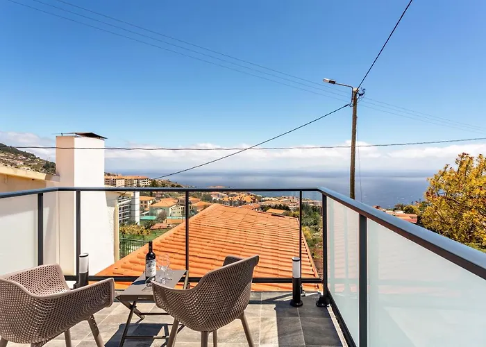 Διαμέρισμα Panoramic Views I I *